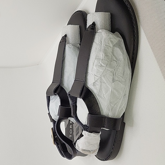 Torrid T-Strap Buckle Sandal (WW) - Picture 2 of 6